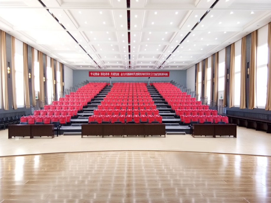 黑龍江東北農(nóng)墾總局普陽農(nóng)場(chǎng)職工俱樂部